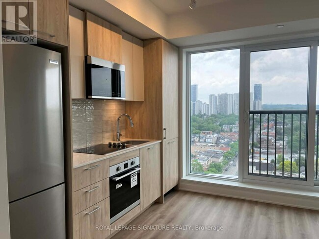 Photo - 10 Oak St Unit 1810