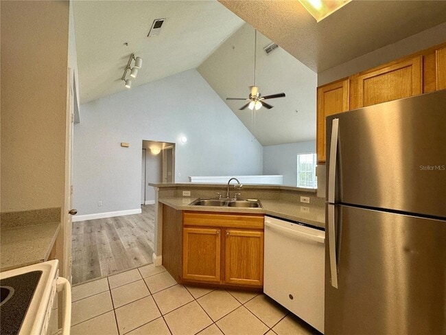 Photo - 9141 Lee Vista Blvd Unit 303