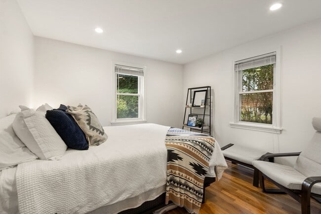 Photo - 177R Faneuil St Unit 1