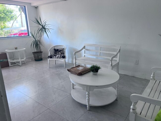 528 Meridian Ave Unit 503