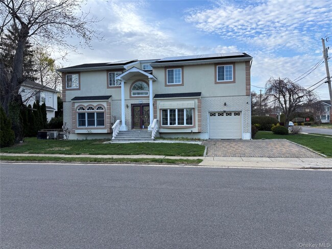 Building Photo - 31 Woodward St