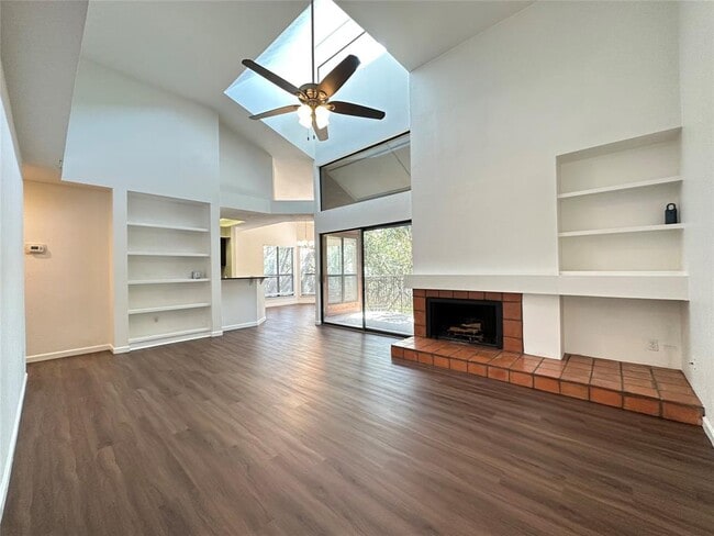 Photo - 4711 Spicewood Springs Rd Condo Unit 213
