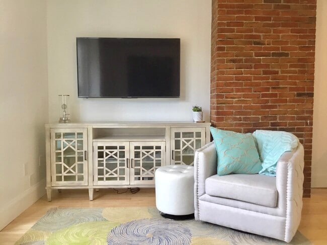 Photo - 289 Spring St Condo Unit 1