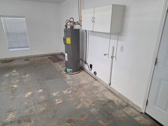 Building Photo - 13600 FM1314