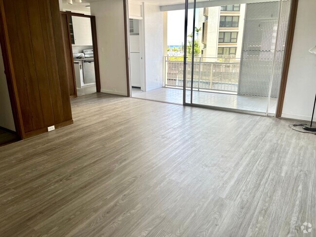 Building Photo - Atkinson Towers Unit Atkinson Towers #605 Rental