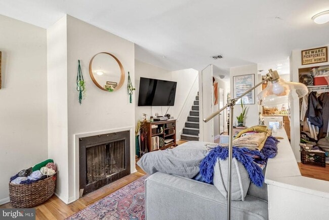 Photo - 711 S 5th St Unit 2