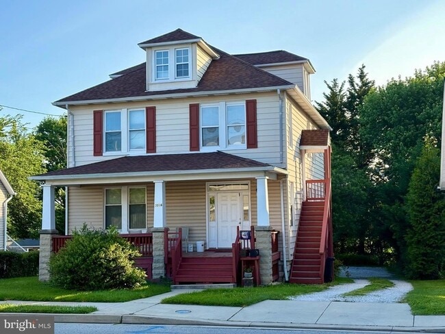 Building Photo - 3016 Taylor Ave Rental