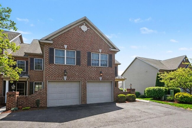 Photo - 5050 Mendenhall Dr.