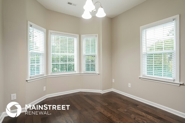 Photo - 6014 River Lake Cir