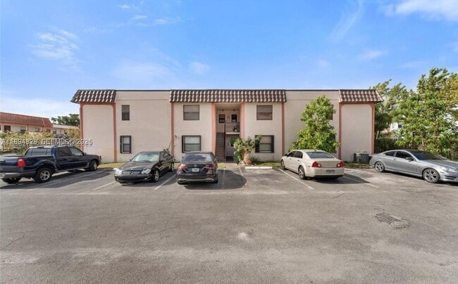 Building Photo - 20730 NE 8th Ct Unit 204-16