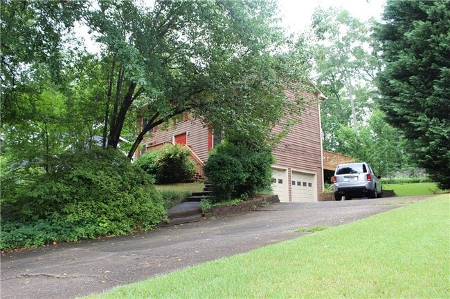Building Photo - 3921 Emerson St Rental