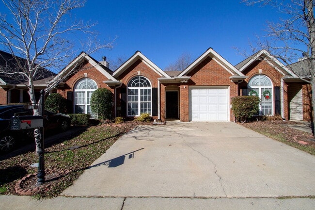 Photo - 157 Hayesbury Ct