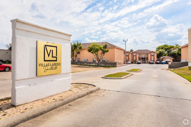 Photo - Villas Laredo
