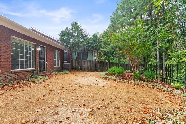 Photo - Charming Home in Fox Ridge Subdivision – V...