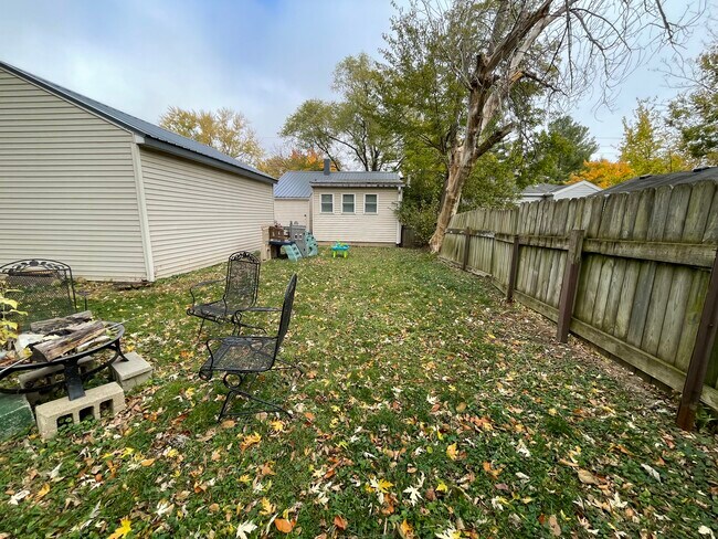 Photo - 3489 Hargrove St