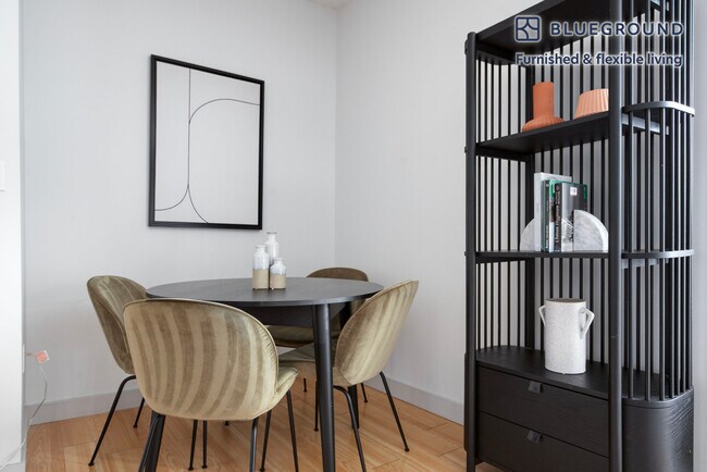 Photo - 320 D St Unit FL3-ID968