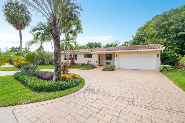 Photo - 2409 NE 22nd Ter