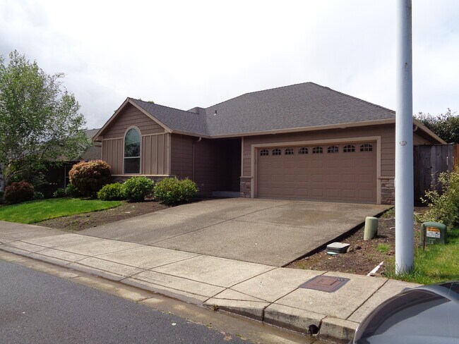 Photo - 6439 Robin Hood St SE