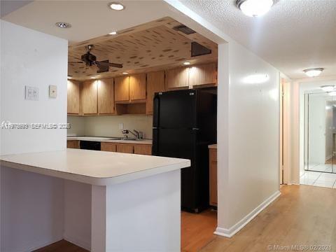 Photo - 20860 San Simeon Way Unit 404-6