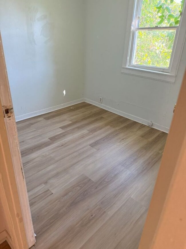 Photo - T2141 Unit 2141