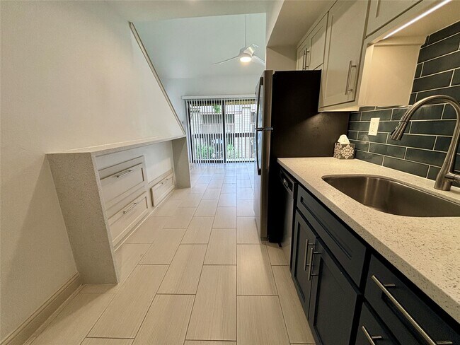 Photo - 12900 Walden Rd Unit 508E