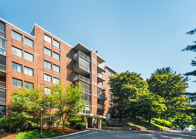 Edgewater II - Water View Village