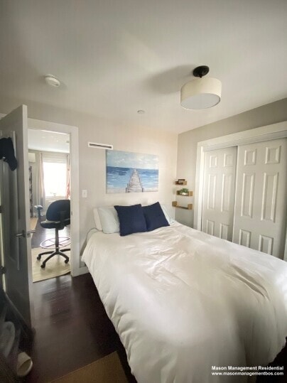 Photo - 609 E 2nd St