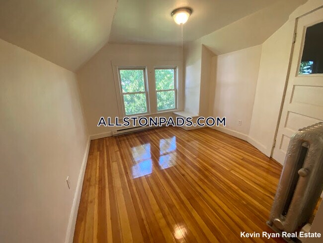 Photo - 17 Boulevard Ter Unit 2