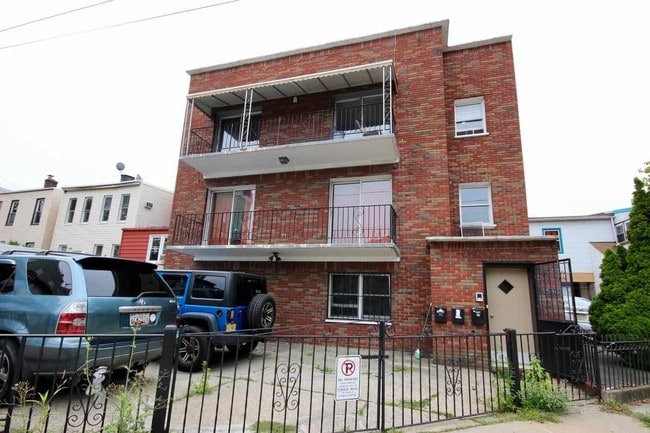 Photo - 3586 John F. Kennedy Blvd Unit 2