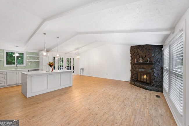 Photo - 203 Loblolly Ct