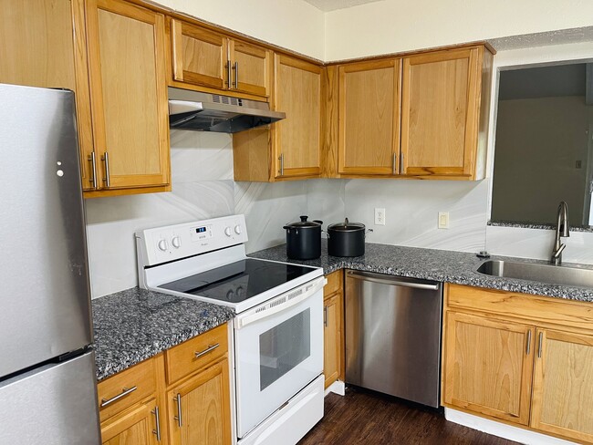 Photo - 3400 Pleasant Valley Ln