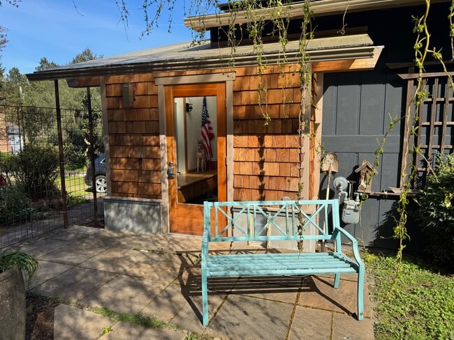 Photo - 23507 Vashon Hwy SW