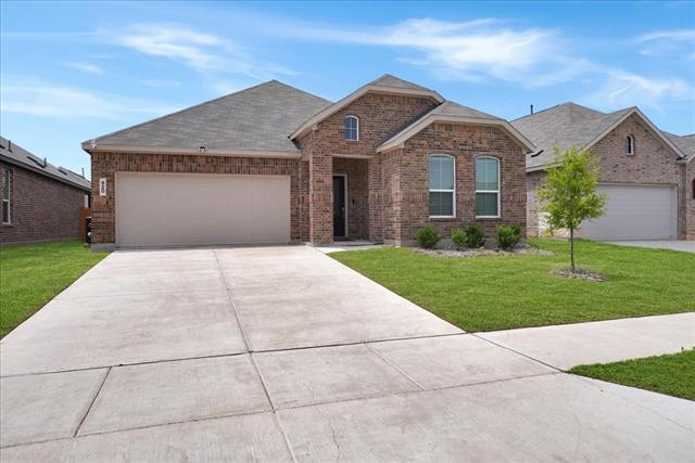 Photo - 920 Sugarberry St