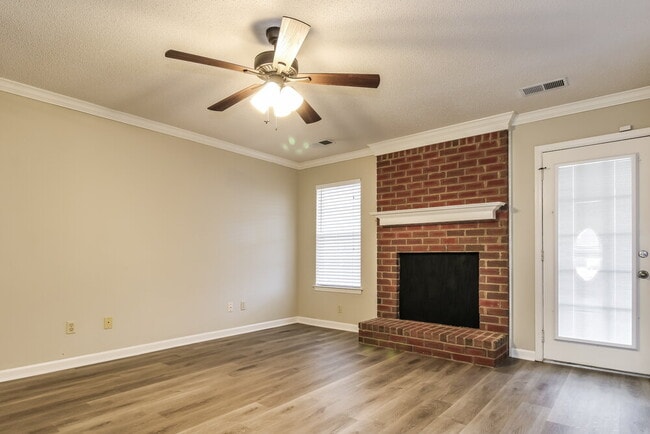 Photo - 6063 Choctaw Trail