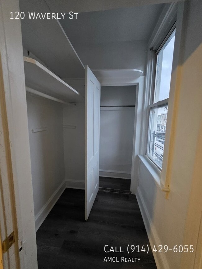 Photo - 120 Waverly St