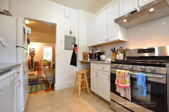 Photo - 78 Kilsyth Rd Unit 1