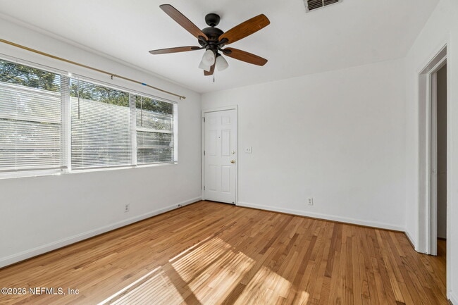 Photo - 828 Acosta St