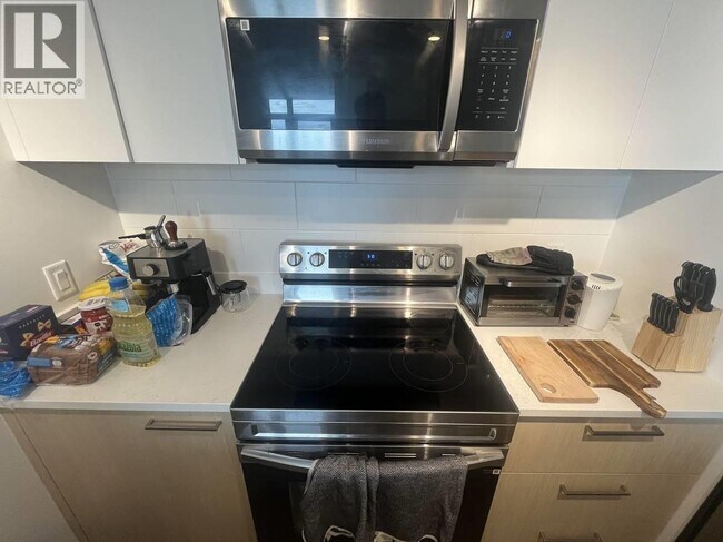 Photo - 5855 Binning Ave Unit 1605