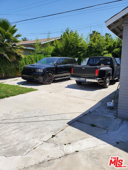 Photo - 142 Serrano Ave