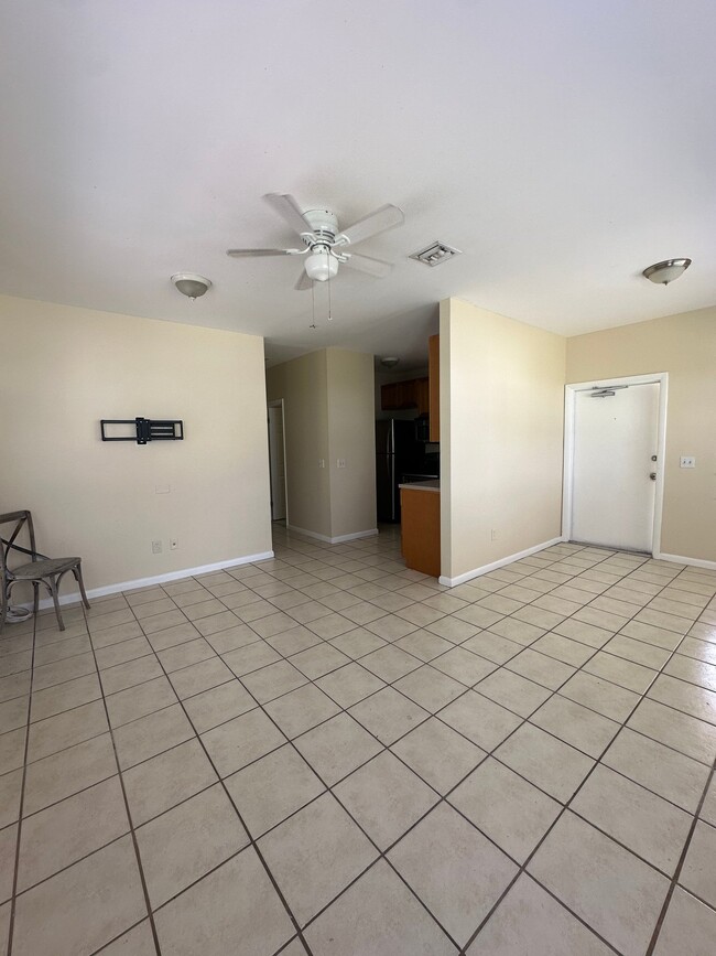 1791 Juno Rd Unit 5