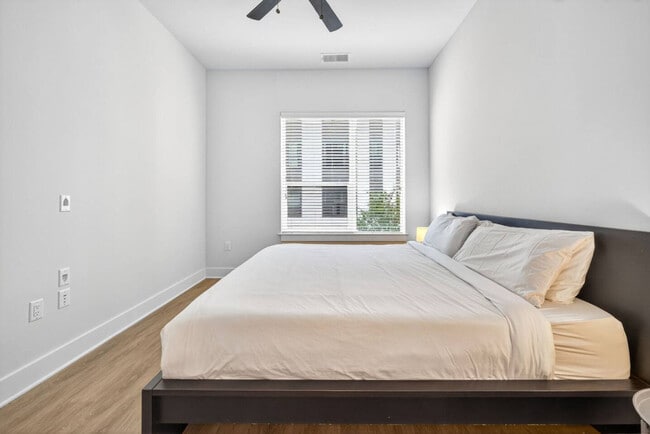 Photo - 1001 N Himes Ave Unidad ID1312614P