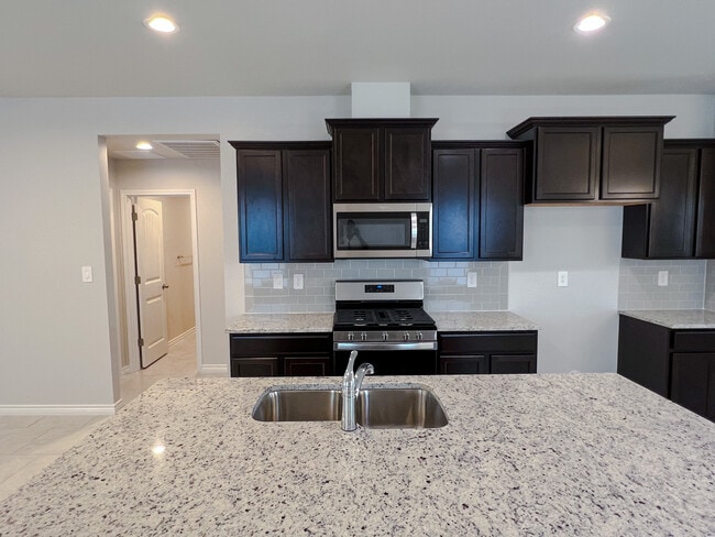 Photo - 7538 Breese Ln