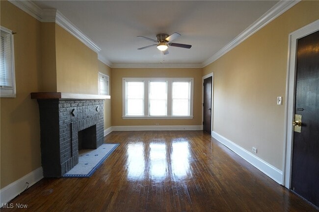 Photo - 1365 Phelps Ave Unit 4