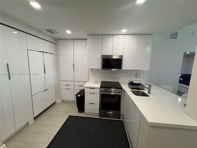Photo - 201 Crandon Blvd Unit 520
