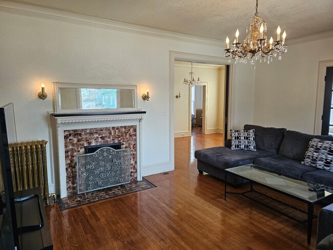 Living Room - 508 Maple Ave Unit First Floor