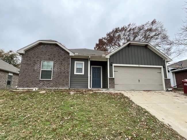 Photo - 342 River Oaks