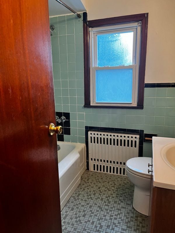 Photo - 351 Capitol St