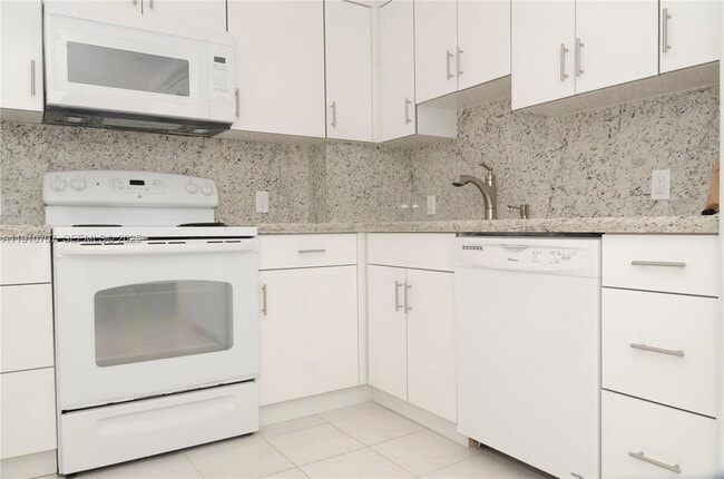 Photo - 100 Bayview Dr Unit 1028