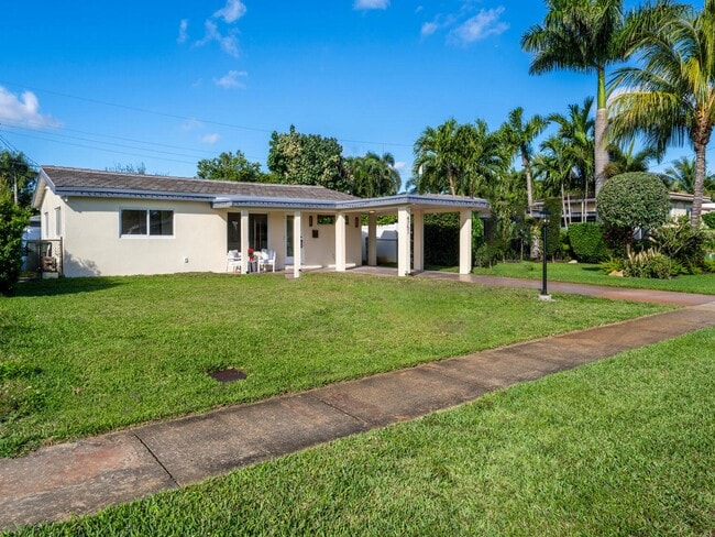 Photo - 4751 NE 4th Ave