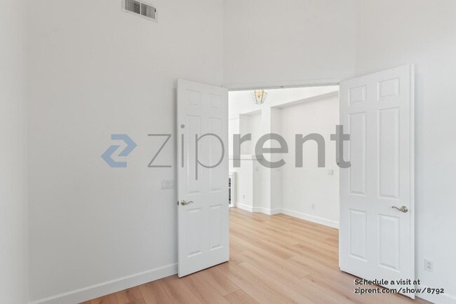 Photo - 4222 Talle Way